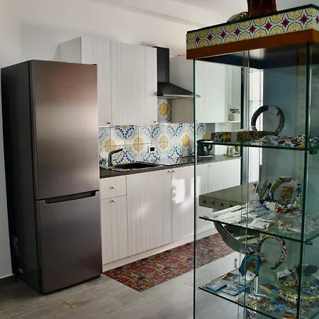 Aurora Bed and breakfast Favara